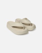 Crocs Women's Getaway Platform Flip Stucco - Image 2