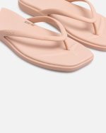 Crocs Women's Miami Flip Flop Pink - Image 7